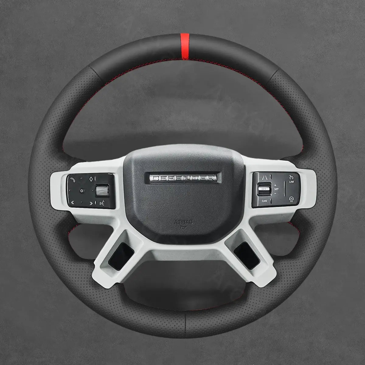 Steering cover for Land Rover Defender Discovery III (2020-2025). Designed for a secure, comfortable fit, providing lasting protection and a stylish upgrade.