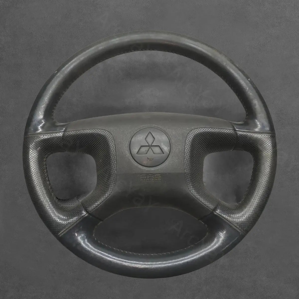 SUV Steering Wheel Cover for Mitsubishi Pajero Montero Shogun 2000-2006