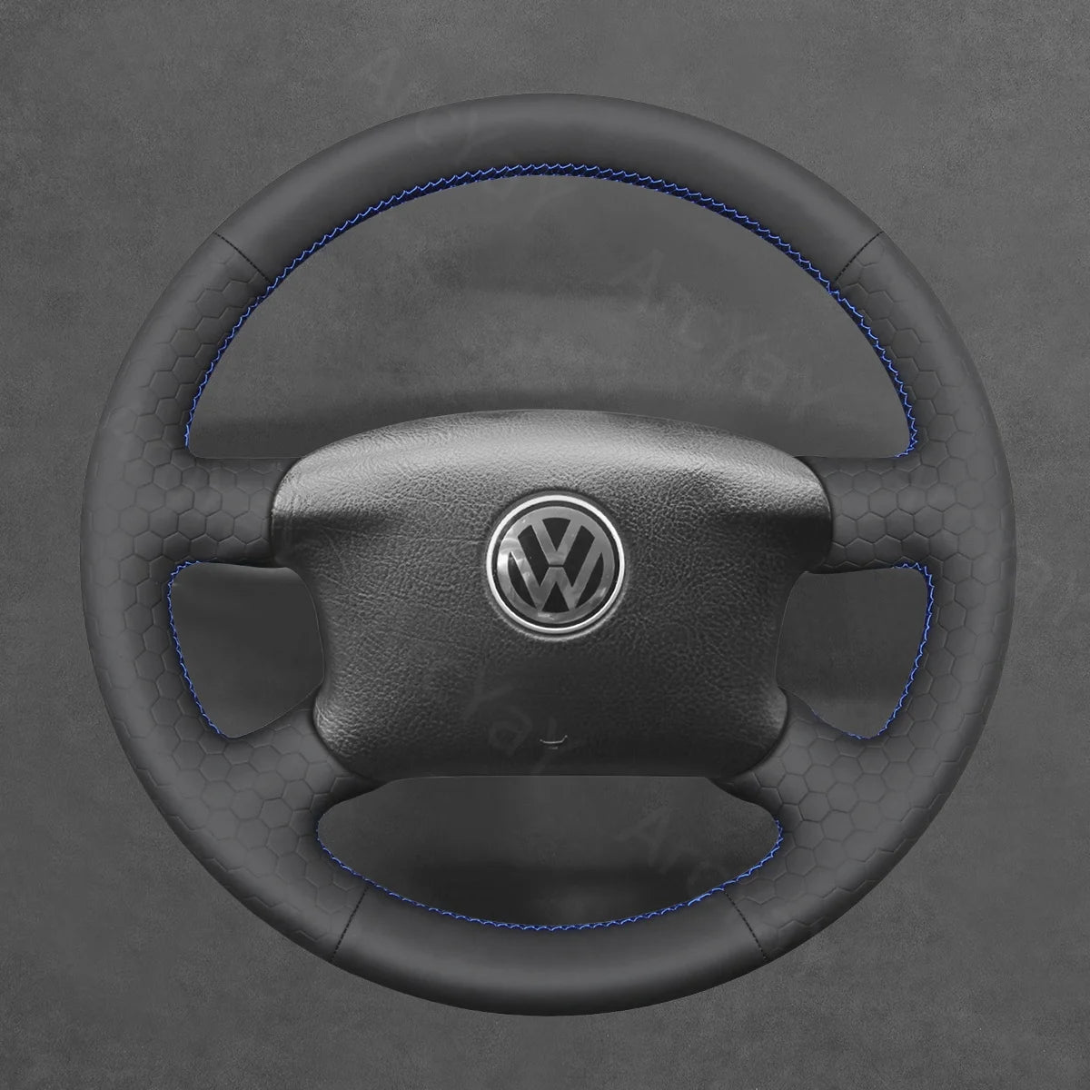 Tailored steering wheel cover for Volkswagen Jetta, Bora (1998-2005). Perfect fit, luxury, and comfort for your ride.
